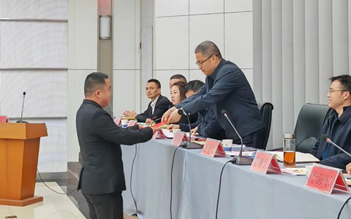 彩虹多多官网-追求健康,你我一起成长