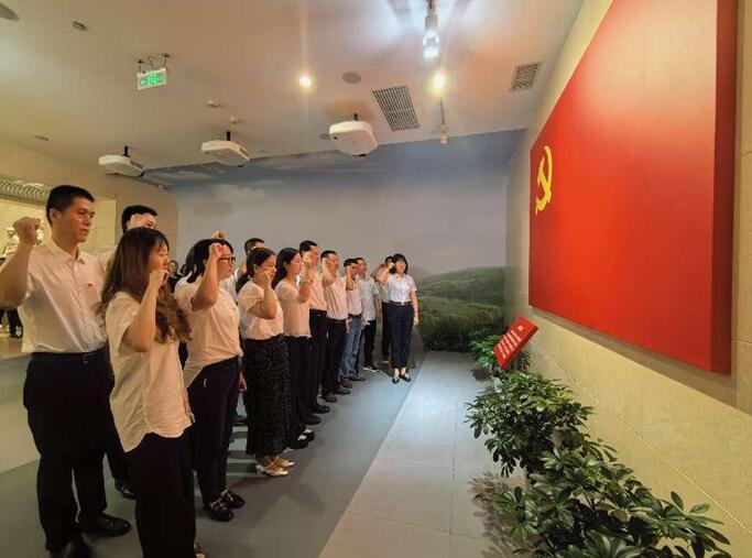 彩虹多多官网-追求健康,你我一起成长