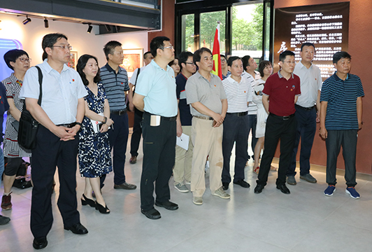 彩虹多多官网-追求健康,你我一起成长