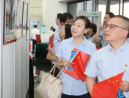 彩虹多多官网-追求健康,你我一起成长
